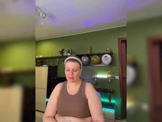 Veronika_Gold webcam