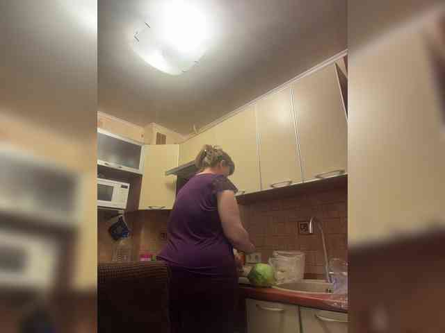 Veronika_Gold webcam