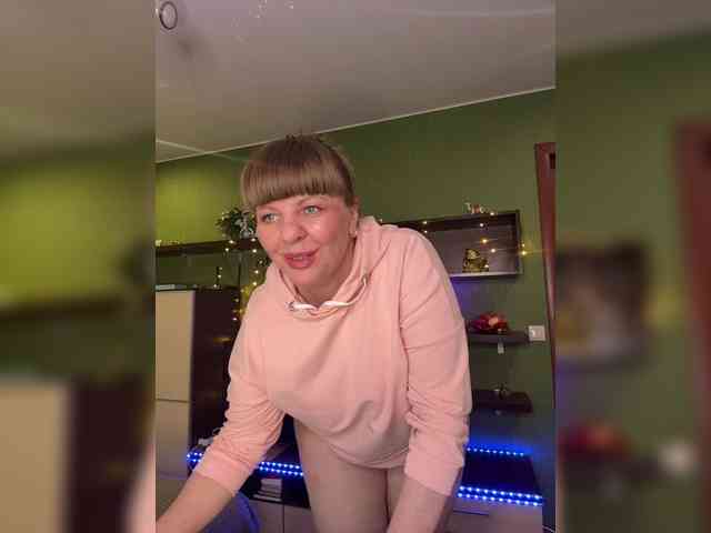 Veronika_Gold webcam