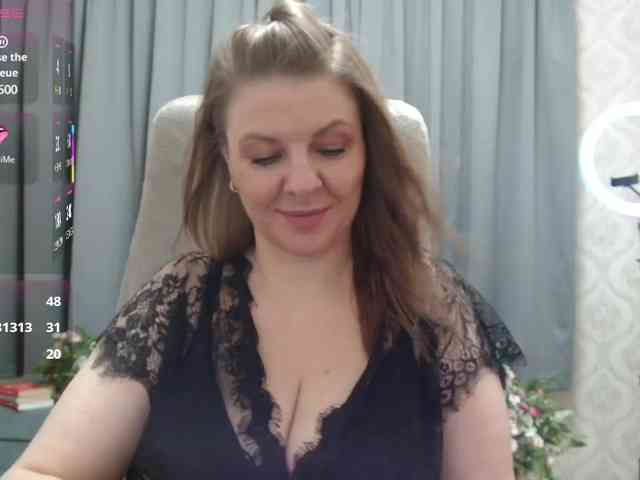 Veronika_Gold webcam