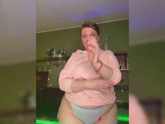 Veronika_Gold webcam