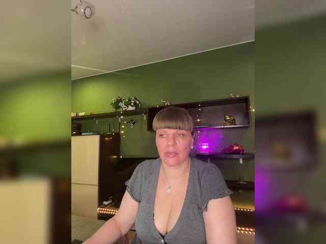 Veronika_Gold webcam