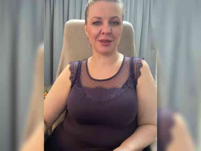 Veronika_Gold webcam