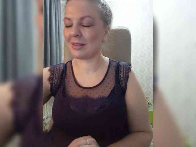 Veronika_Gold webcam