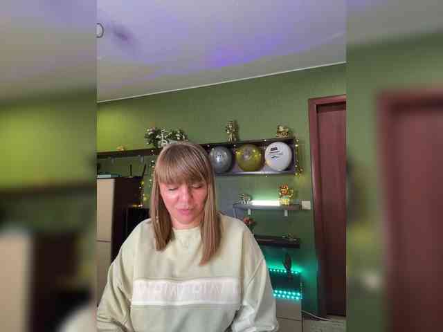 Veronika_Gold webcam