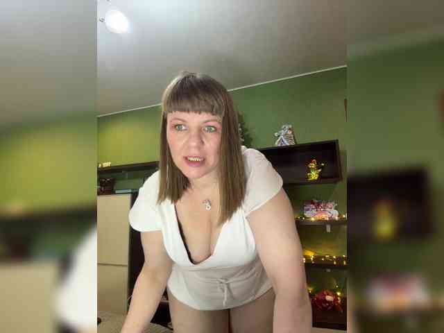 Veronika_Gold webcam