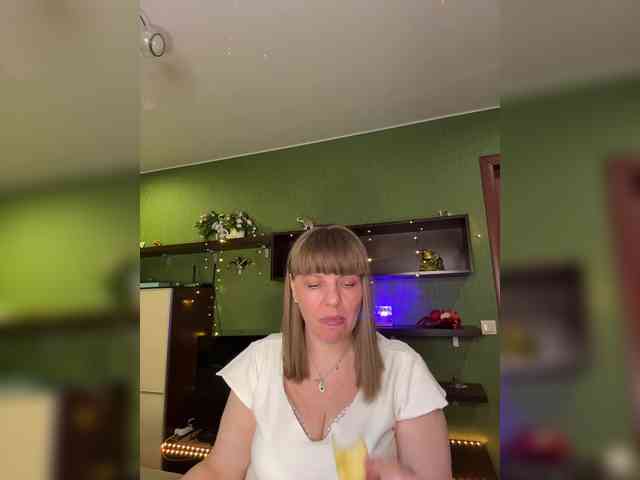Veronika_Gold webcam