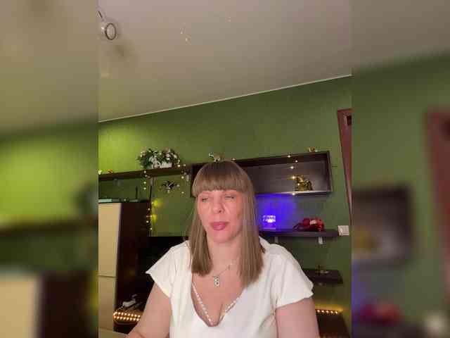 Veronika_Gold webcam
