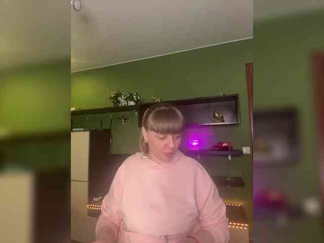 Veronika_Gold webcam