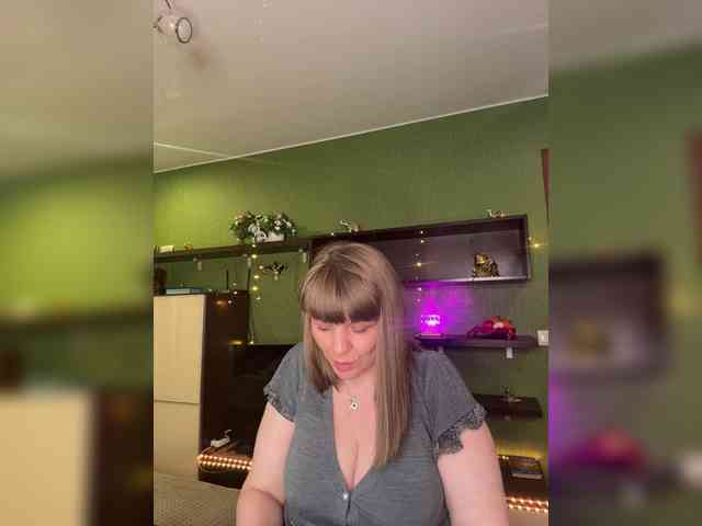 Veronika_Gold webcam