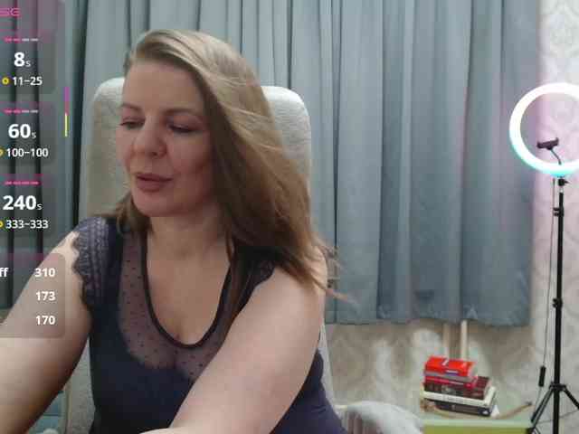 Veronika_Gold webcam