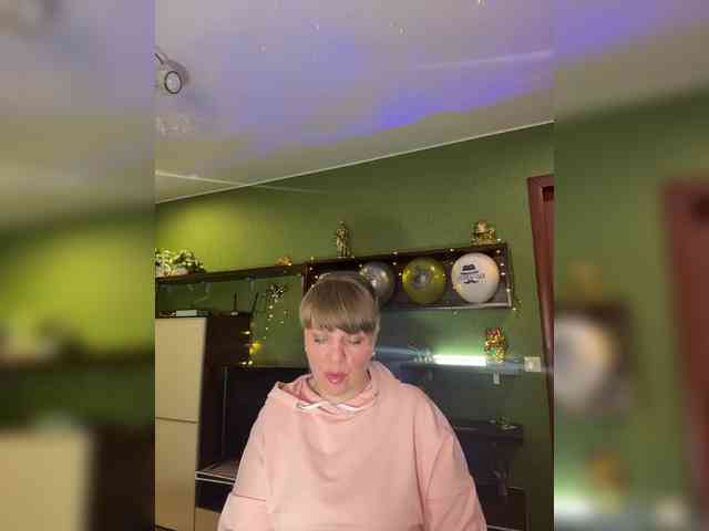 Veronika_Gold webcam