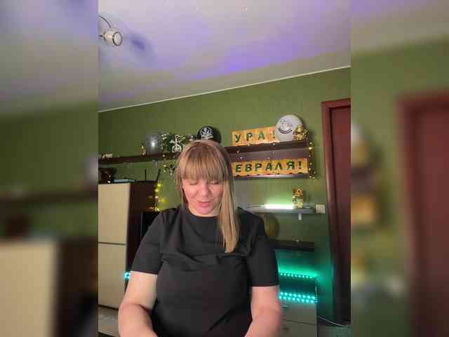 Veronika_Gold webcam