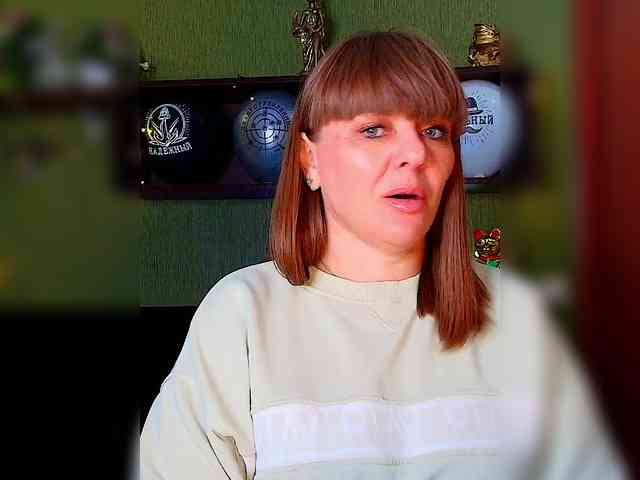 Veronika_Gold webcam