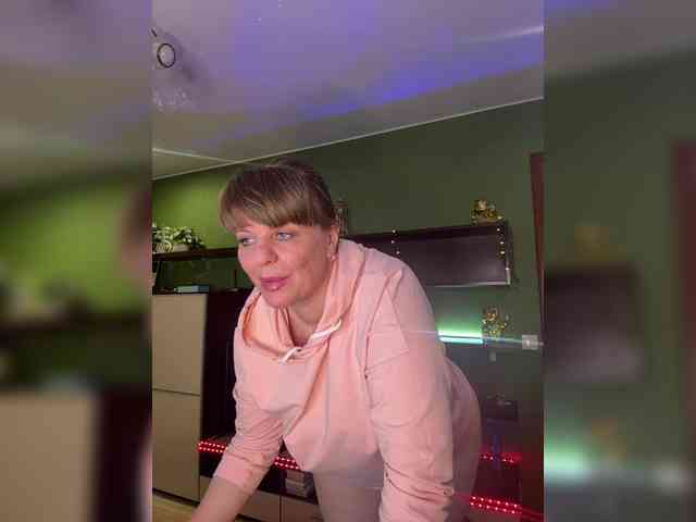 Veronika_Gold webcam