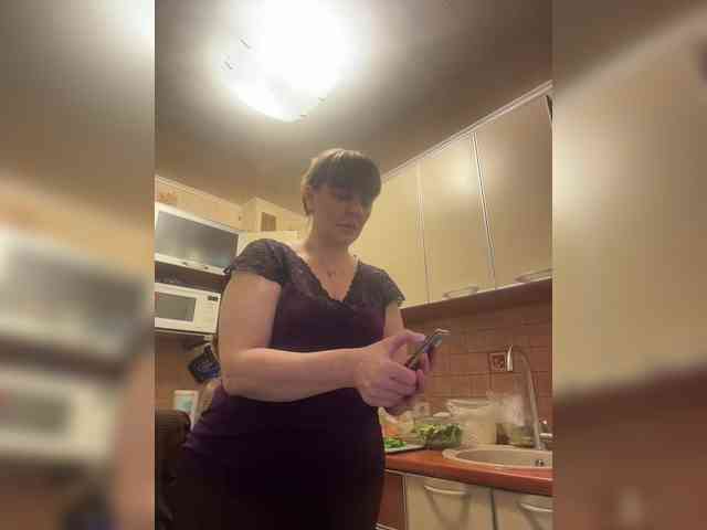 Veronika_Gold webcam