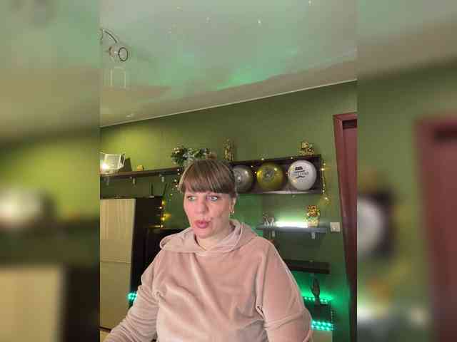 Veronika_Gold webcam