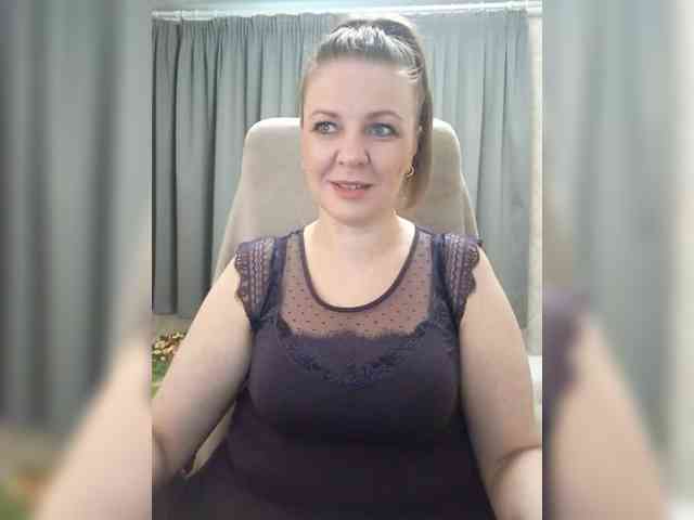 Veronika_Gold webcam