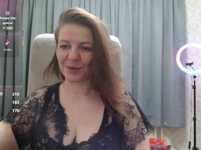 Veronika_Gold webcam