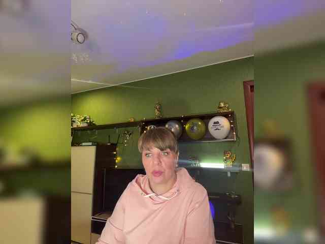 Veronika_Gold webcam