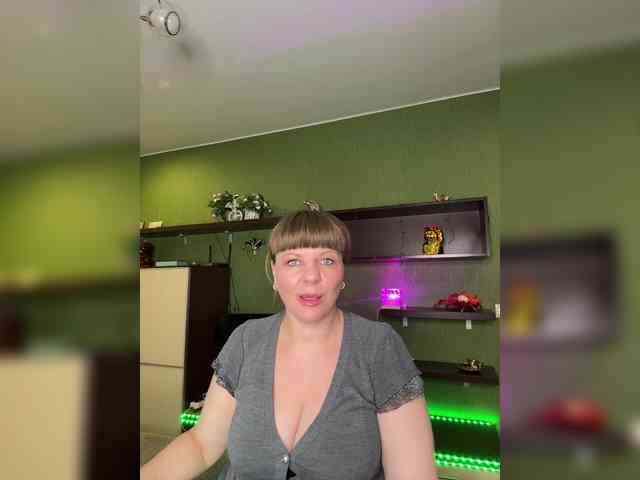 Veronika_Gold webcam