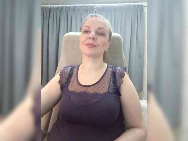 Veronika_Gold webcam