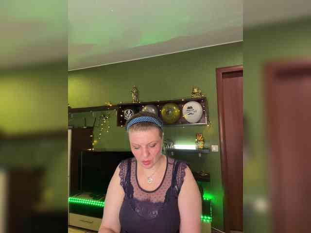 Veronika_Gold webcam