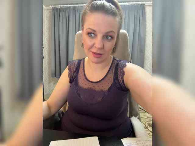 Veronika_Gold webcam