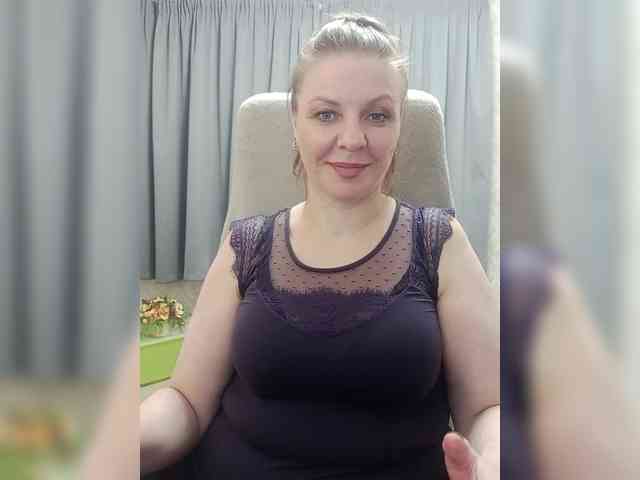 Veronika_Gold webcam