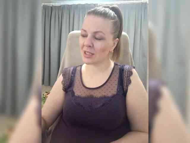 Veronika_Gold webcam