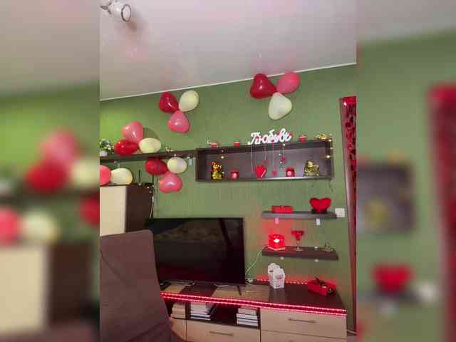 Veronika_Gold webcam