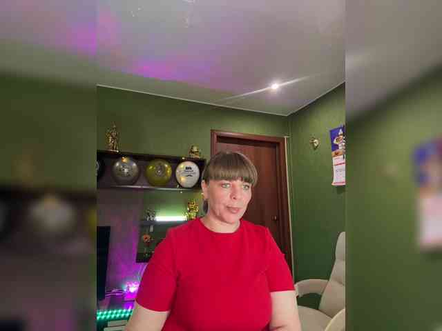 Veronika_Gold webcam