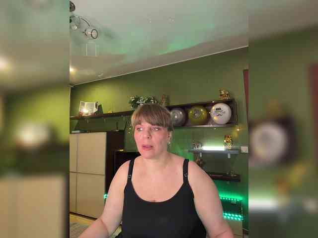 Veronika_Gold webcam