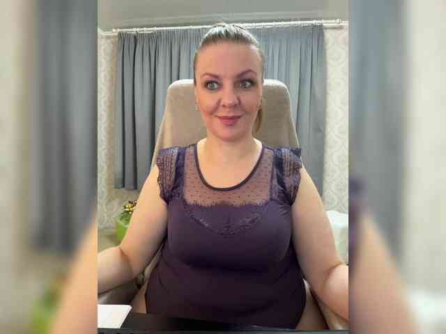 Veronika_Gold webcam