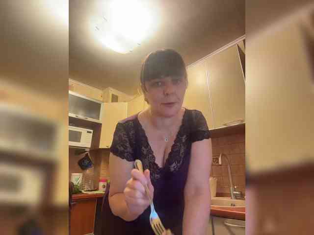 Veronika_Gold webcam