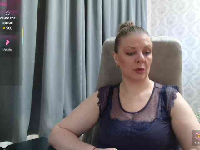 Veronika_Gold webcam