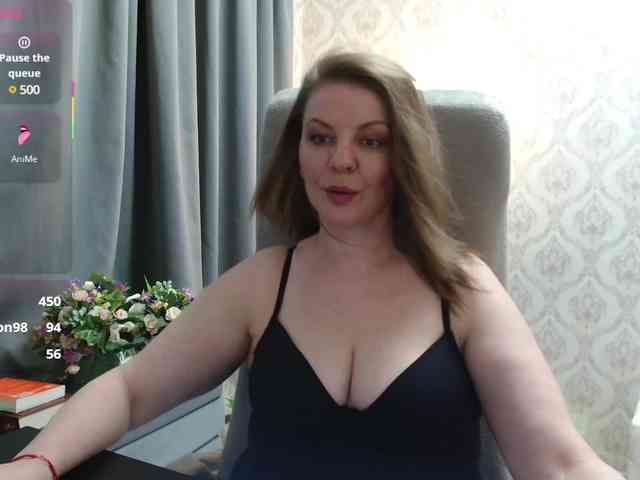 Veronika_Gold webcam