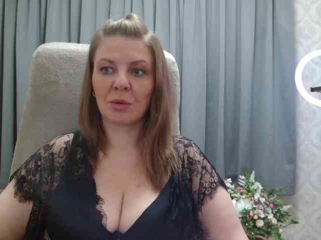 Veronika_Gold webcam