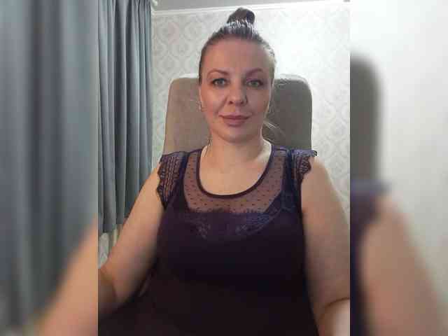 Veronika_Gold webcam