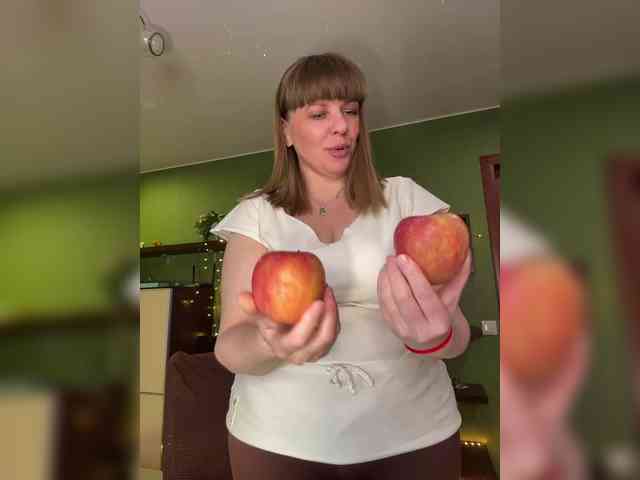 Veronika_Gold webcam