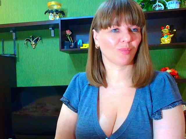 Veronika_Gold webcam