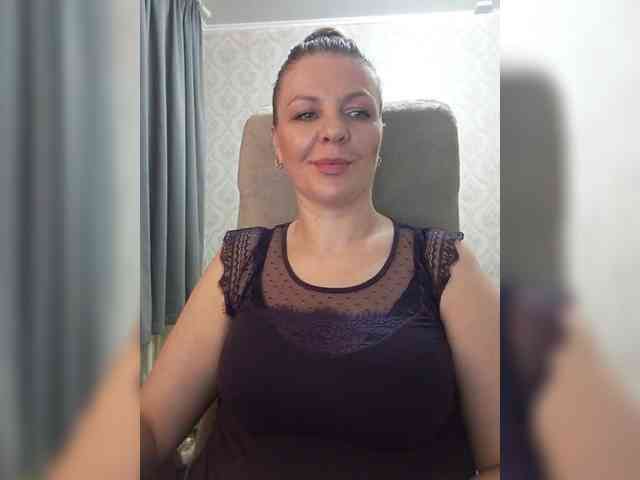Veronika_Gold webcam