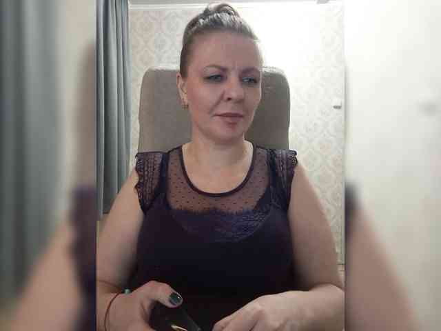 Veronika_Gold webcam