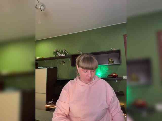 Veronika_Gold webcam