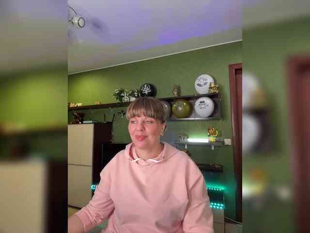 Veronika_Gold webcam