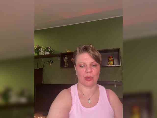 Veronika_Gold webcam