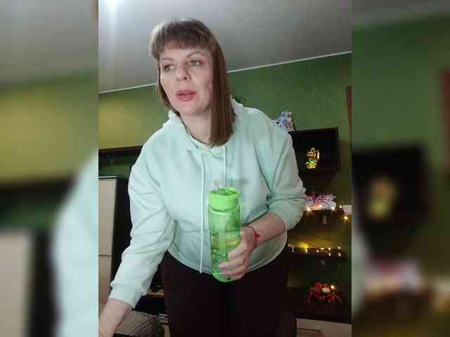 Veronika_Gold webcam