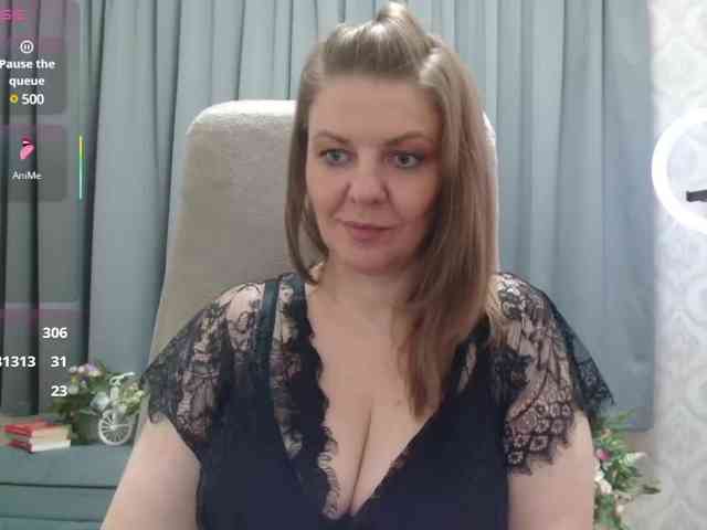 Veronika_Gold webcam