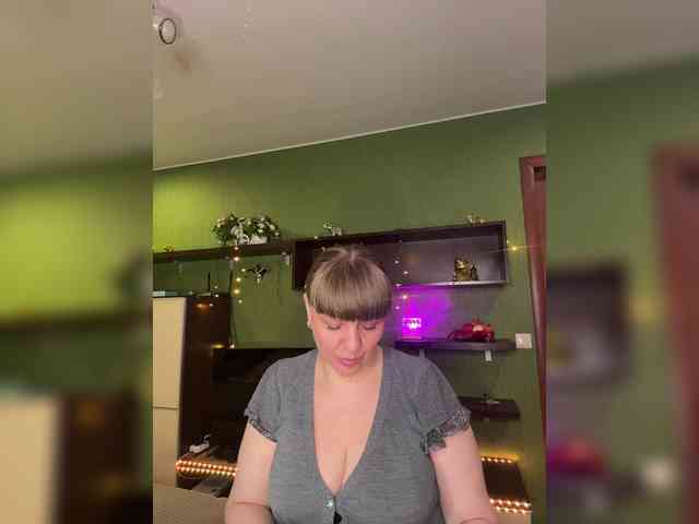 Veronika_Gold webcam