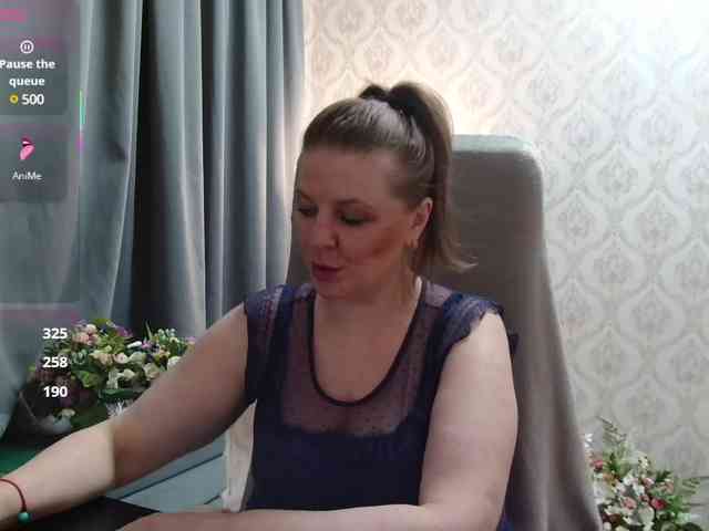 Veronika_Gold webcam
